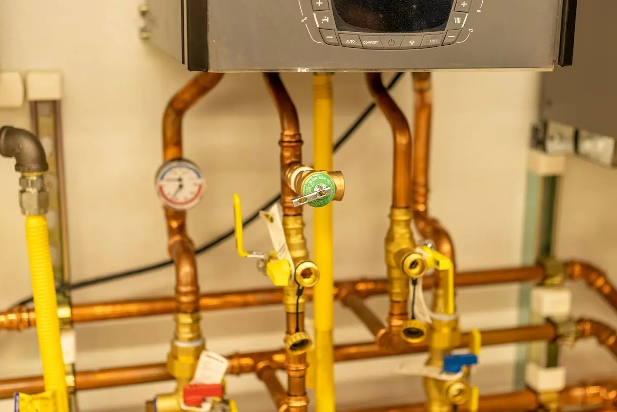 Licensed technician providing Slab Leak Repair for a homeowner in Clintonville